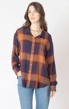 Load image into Gallery viewer, DX Textured Plaid Blouse