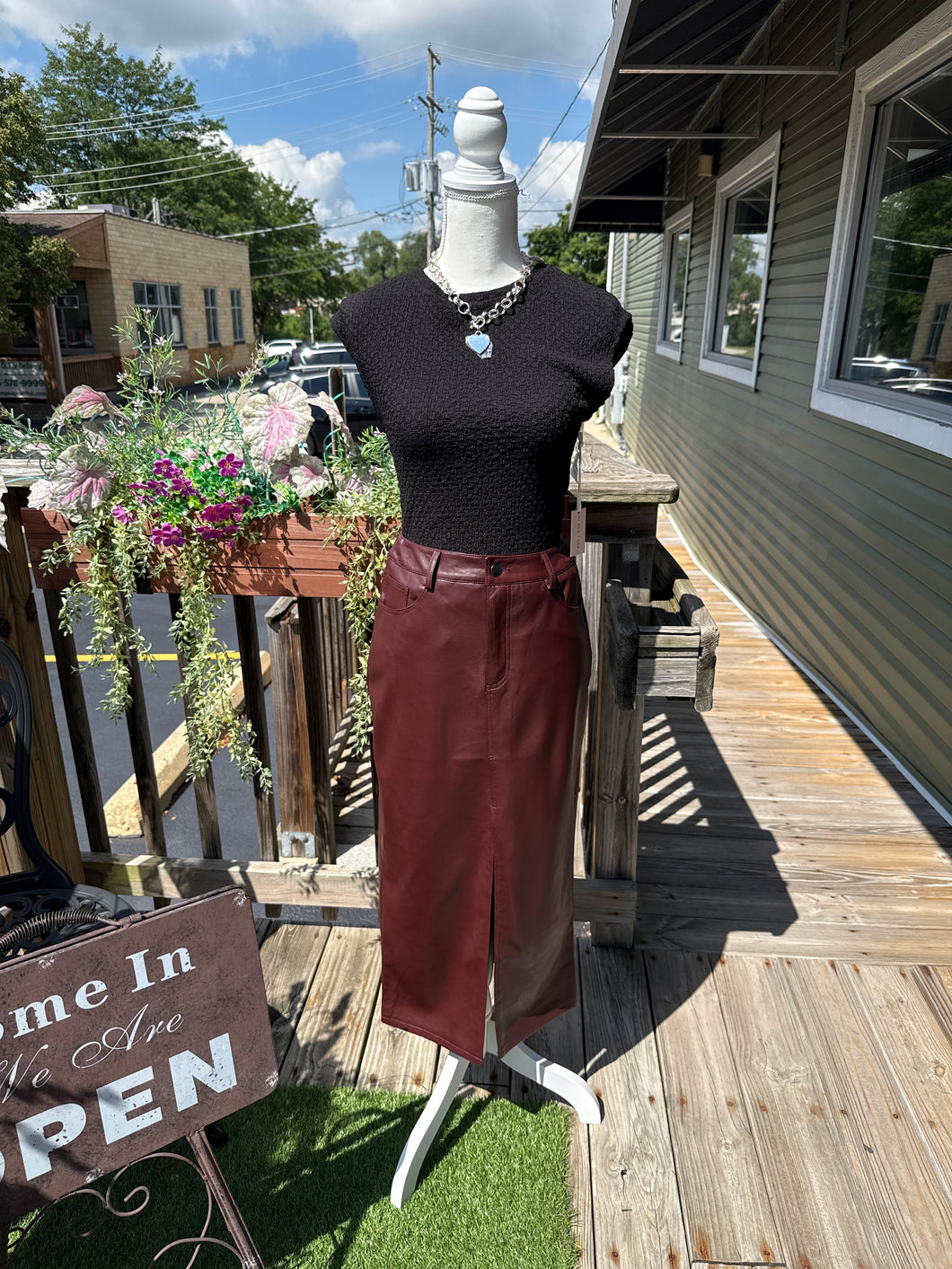 DX Faux Midi Skirt-Bordeaux