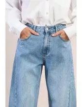 Load image into Gallery viewer, MB Balloon Jeans
