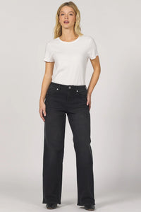 DJ Taylor Jeans