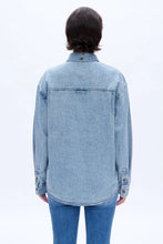 Load image into Gallery viewer, BAY Denim Shirt
