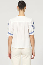 Load image into Gallery viewer, DJ Ria
