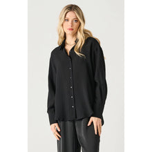 Load image into Gallery viewer, DX Flowy Satin Blouse-Black
