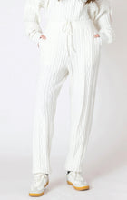 Load image into Gallery viewer, DX Cable Knit Jogger
