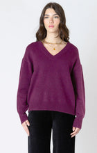 Load image into Gallery viewer, DX Soft Touch Sweater-Plum
