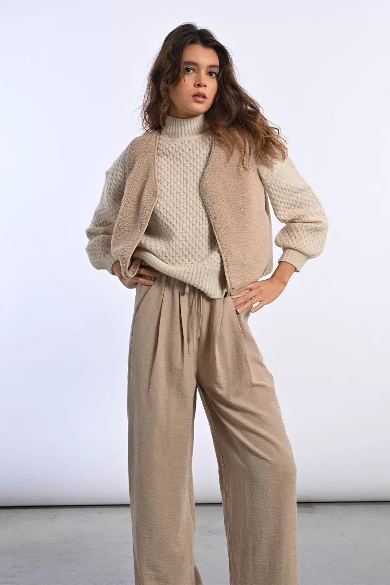 MB Beige Joggers